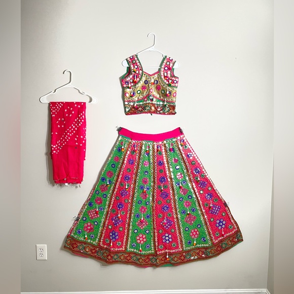 Beautiful and very attractive INDIAN Traditional Garba Dress - - Picture 7 of 14